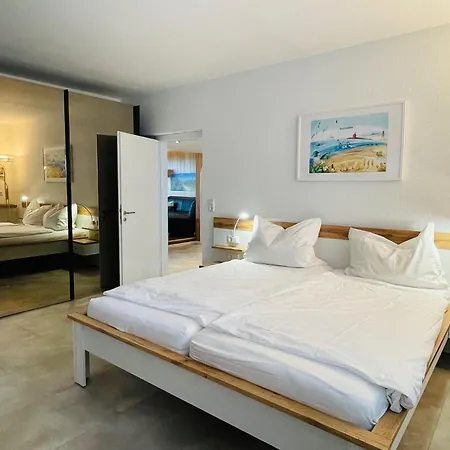 Haus-seehund-15 * Cuxhaven